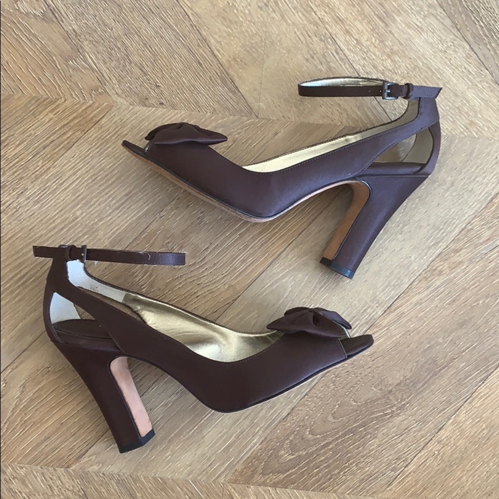 Nina brown heel with bow